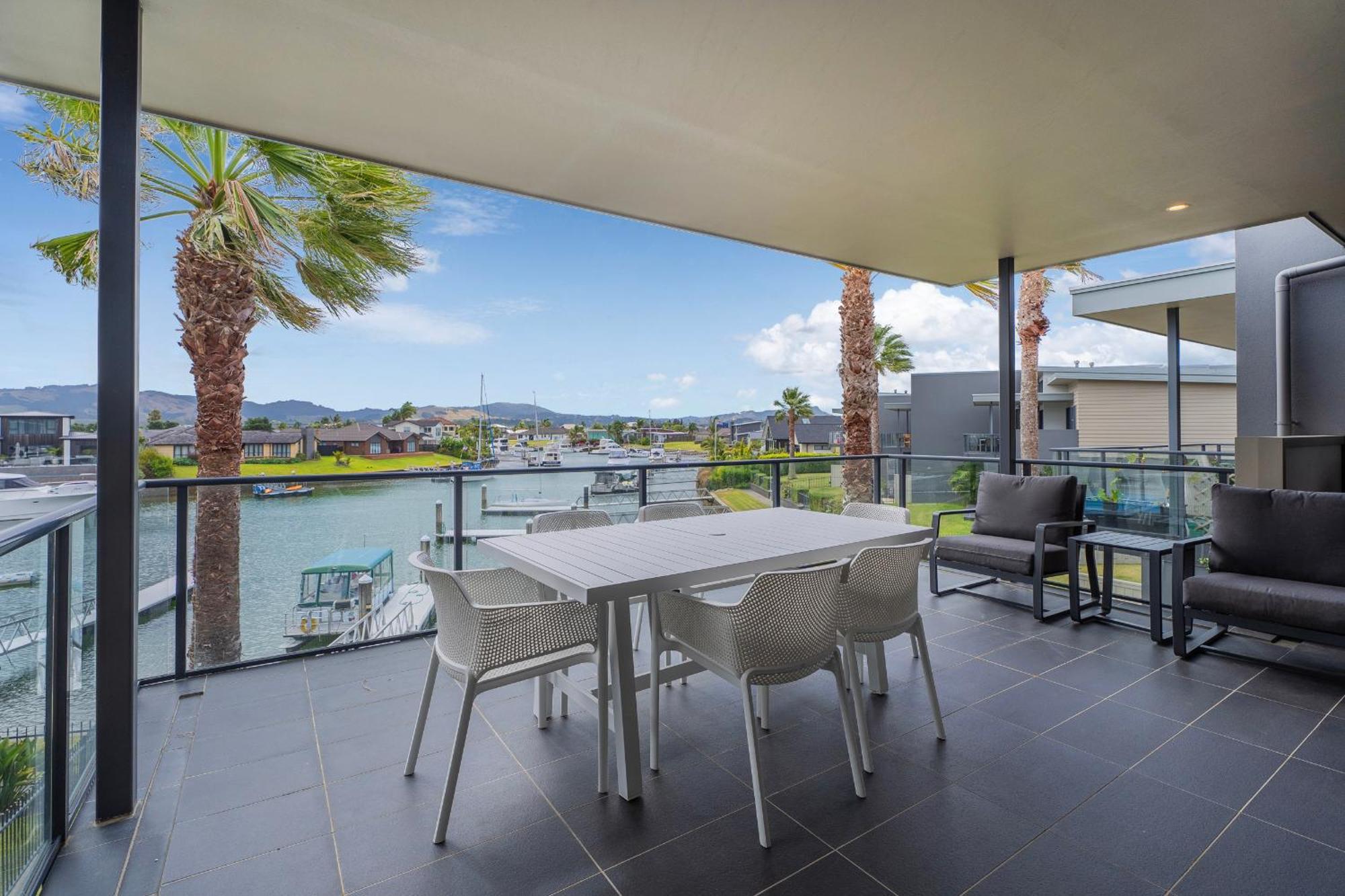 Sovereign Pier On The Waterways Whitianga Esterno foto