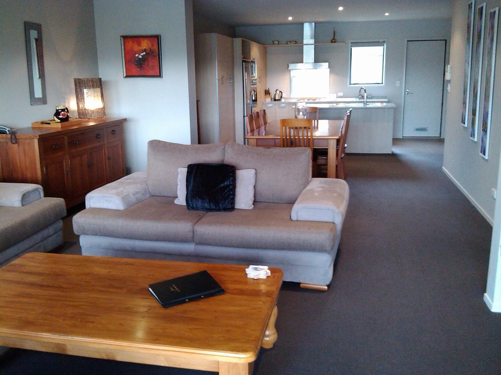 Sovereign Pier On The Waterways Whitianga Esterno foto