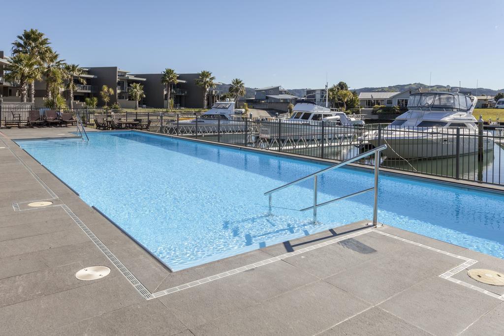 Sovereign Pier On The Waterways Whitianga Esterno foto