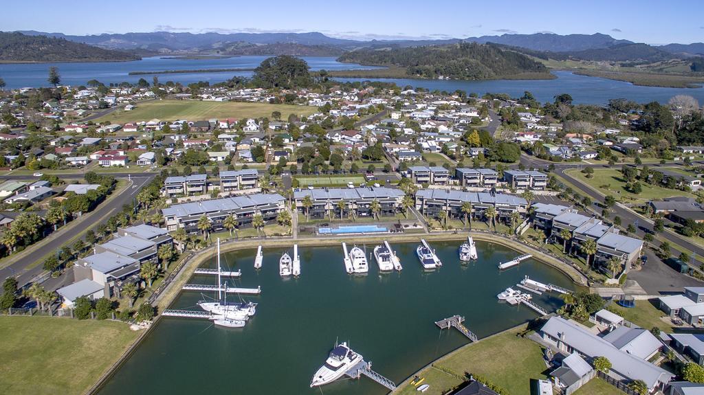 Sovereign Pier On The Waterways Whitianga Esterno foto